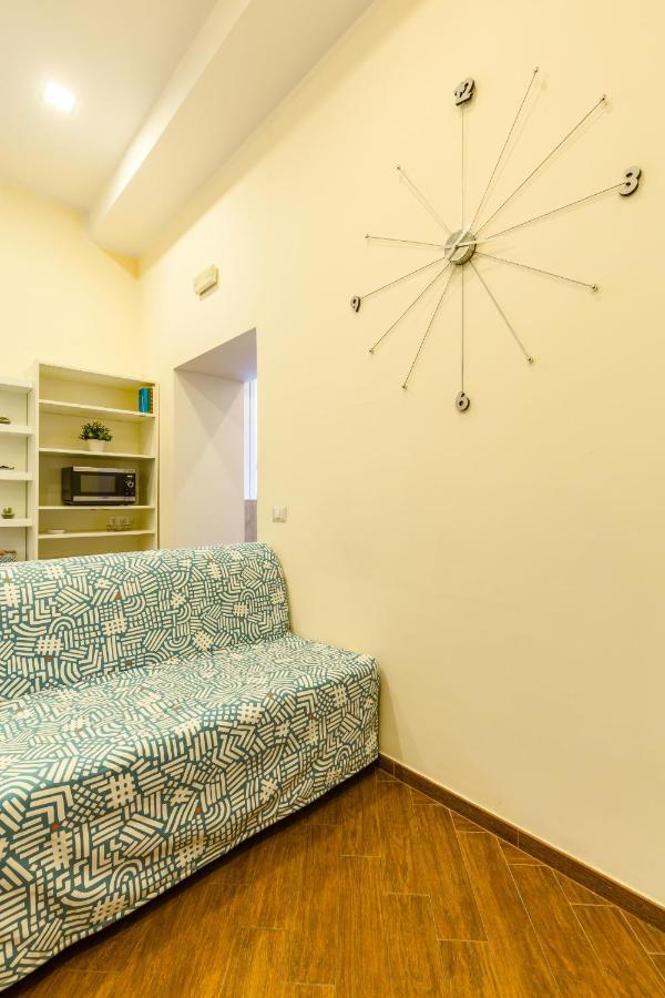 Teatro Nuovo Apartment By Wonderful Italy 나폴리 외부 사진